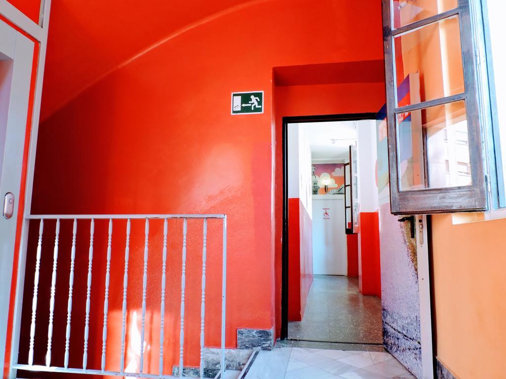 Feetup Home Backpackers Valencia Kültér fotó
